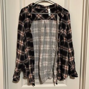 Black and pink checkered top